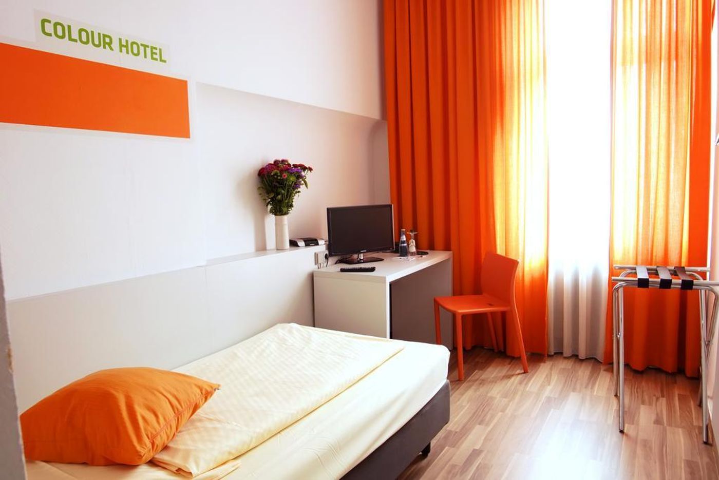 Colour Hotel - Germany - Frankfurt Am Main - General view - 5