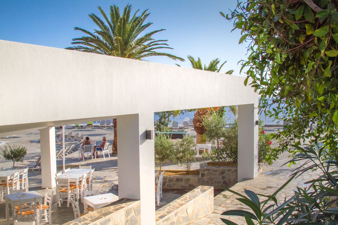 Peninsula-Resort---Spa-Bar-10