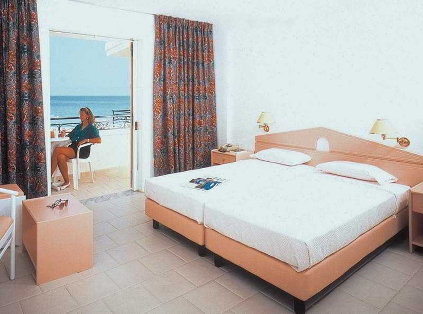Beis-Beach-Hotel-Room-6