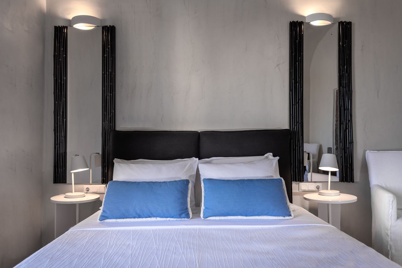 Mythical-Blue-Luxury-Suites-Room-33
