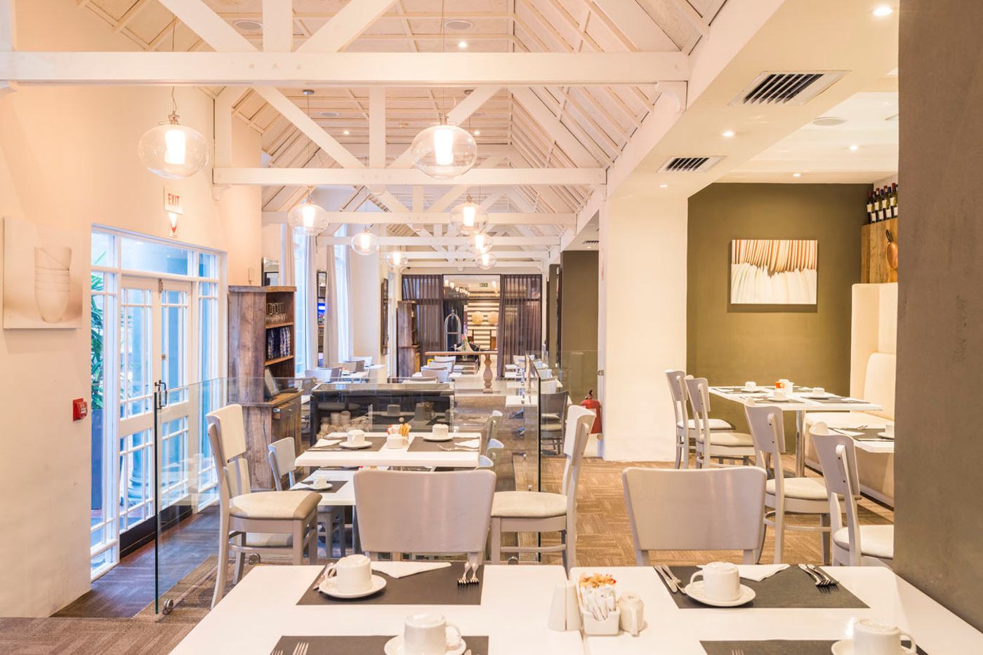 ONOMO-Hotel-Cape-Town---Inn-On-The-Square-Restaurant-44