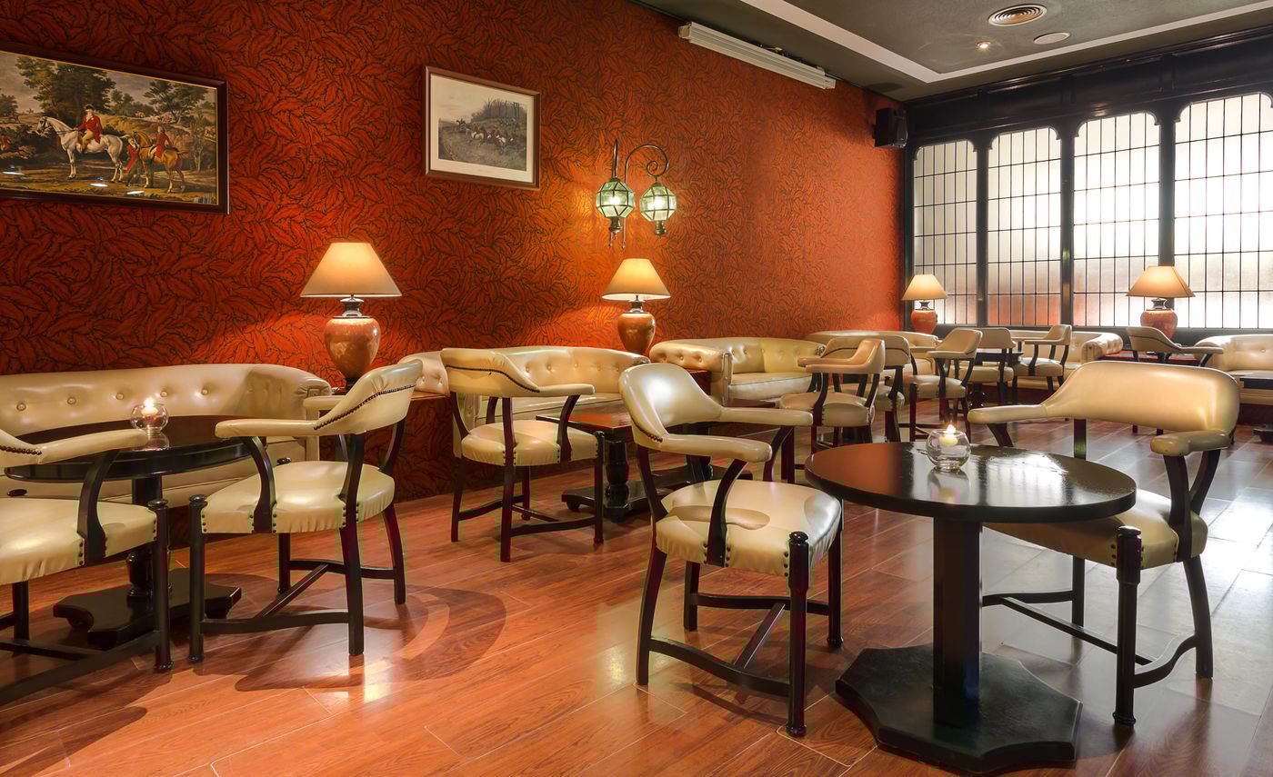 Hotel-Cavanna-Bar-38