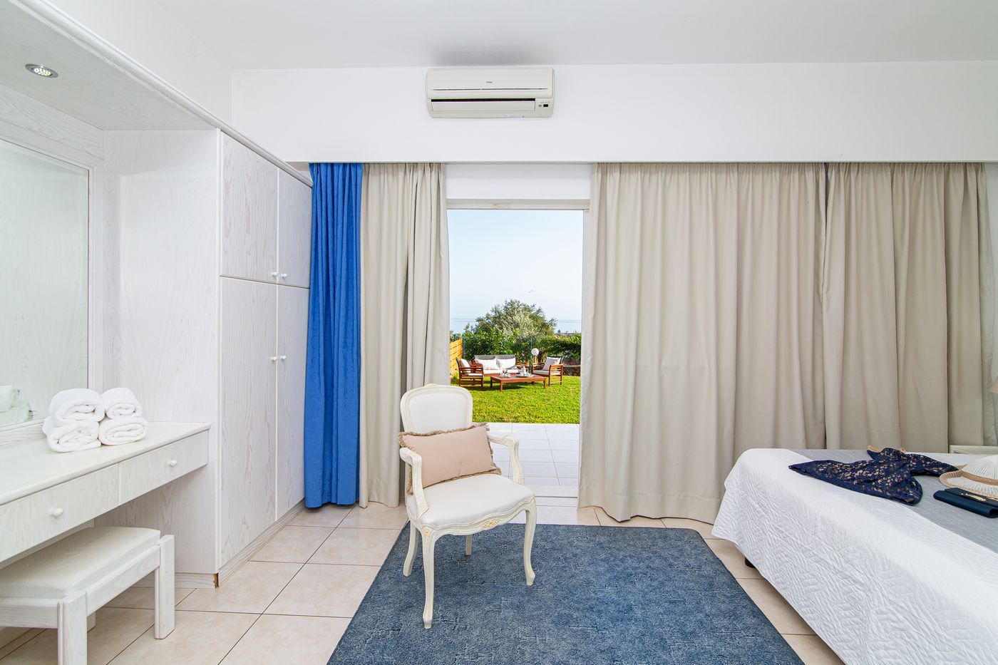 Villa-Mare-Monte-Room-31