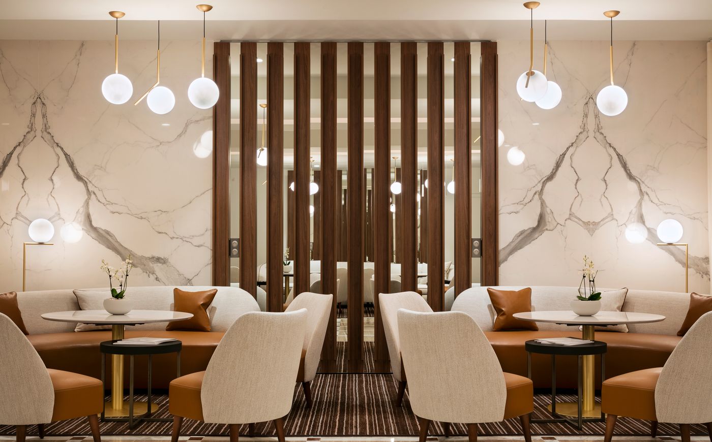 Hotel-Barriere-Le-Gray-d-Albion-Lobby-46