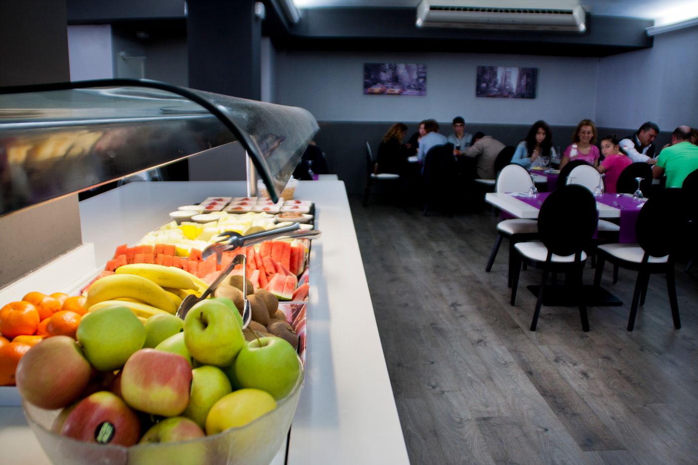 Summer-Restaurant-14