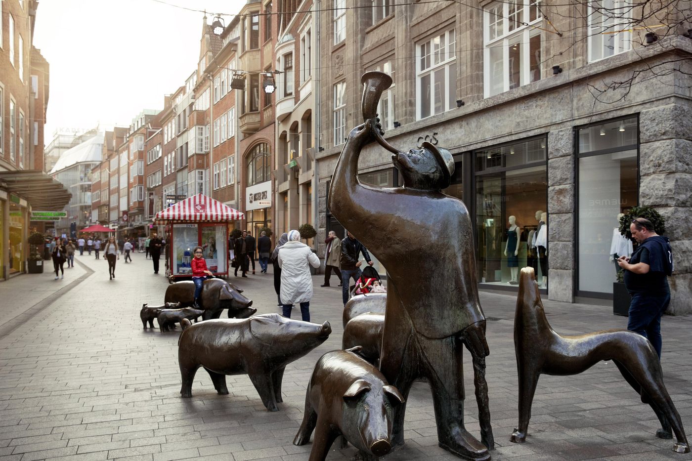 Holiday Inn Express Bremen Airport-Germany-Bremen-General view-5