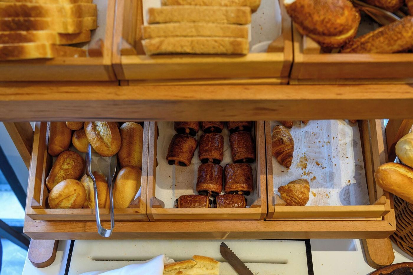 Four-Points-Express-by-Sheraton-Istanbul-Taksim-Restaurant-43