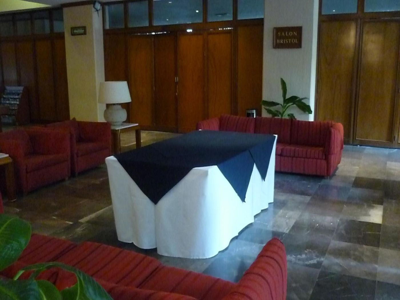 Bristol-Mexico-Ciudad De Mexico-Lobby-10