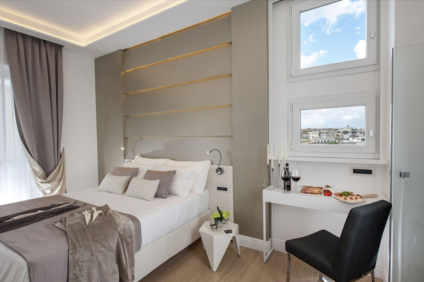 Vatican-Style-Room-8