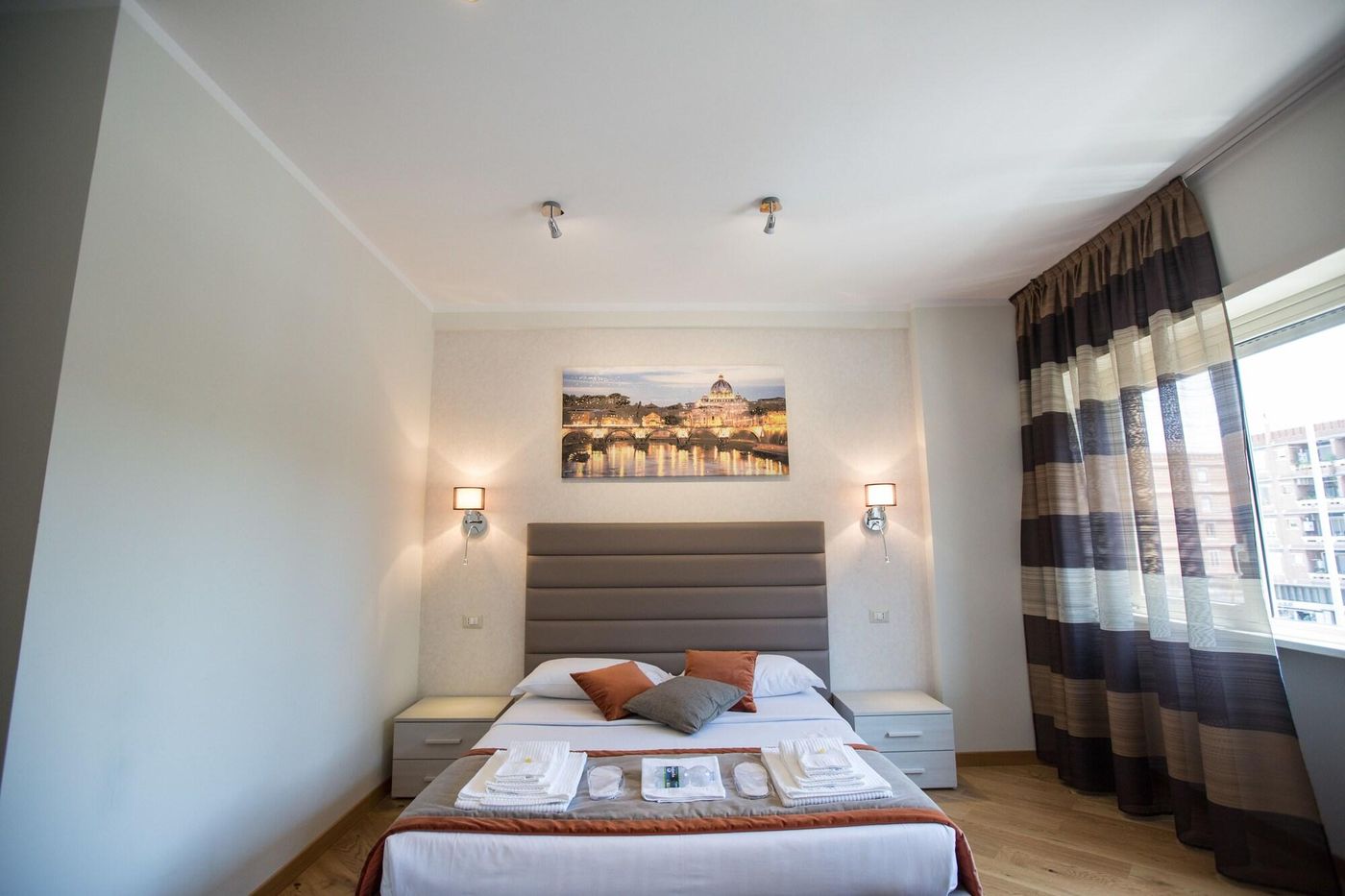 Vatican-City-Relais-Room-26