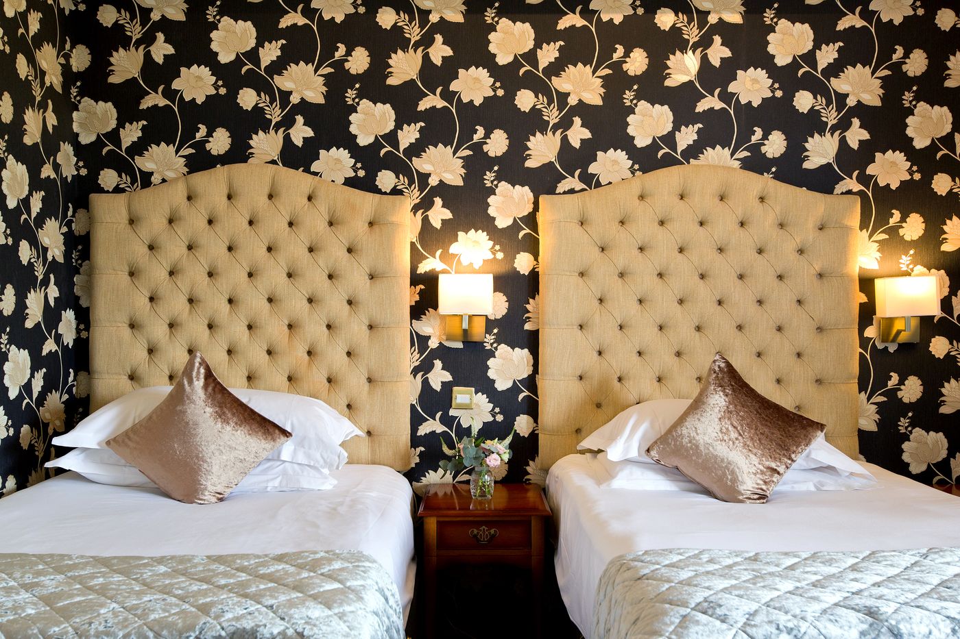 Fitzpatrick-Castle-Room-19