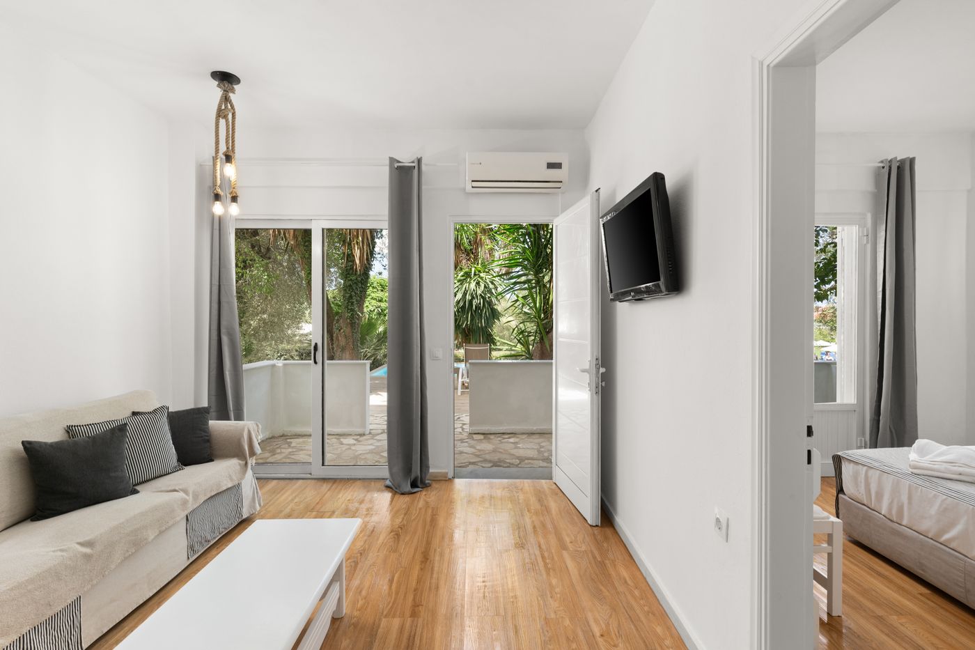 Mr---Mrs-White-Corfu-Room-36