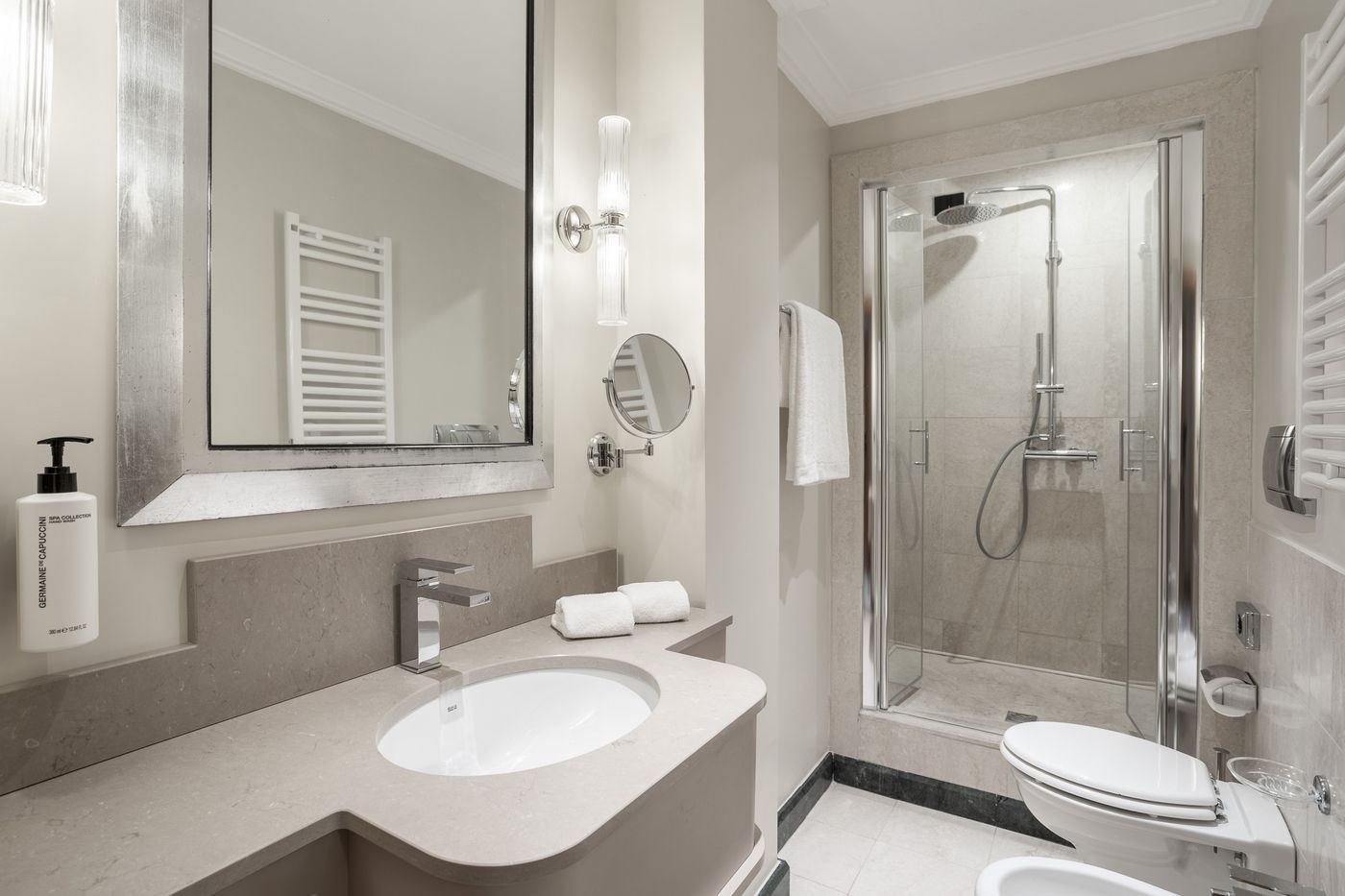 Capo-d-Africa---Colosseo-Room-27