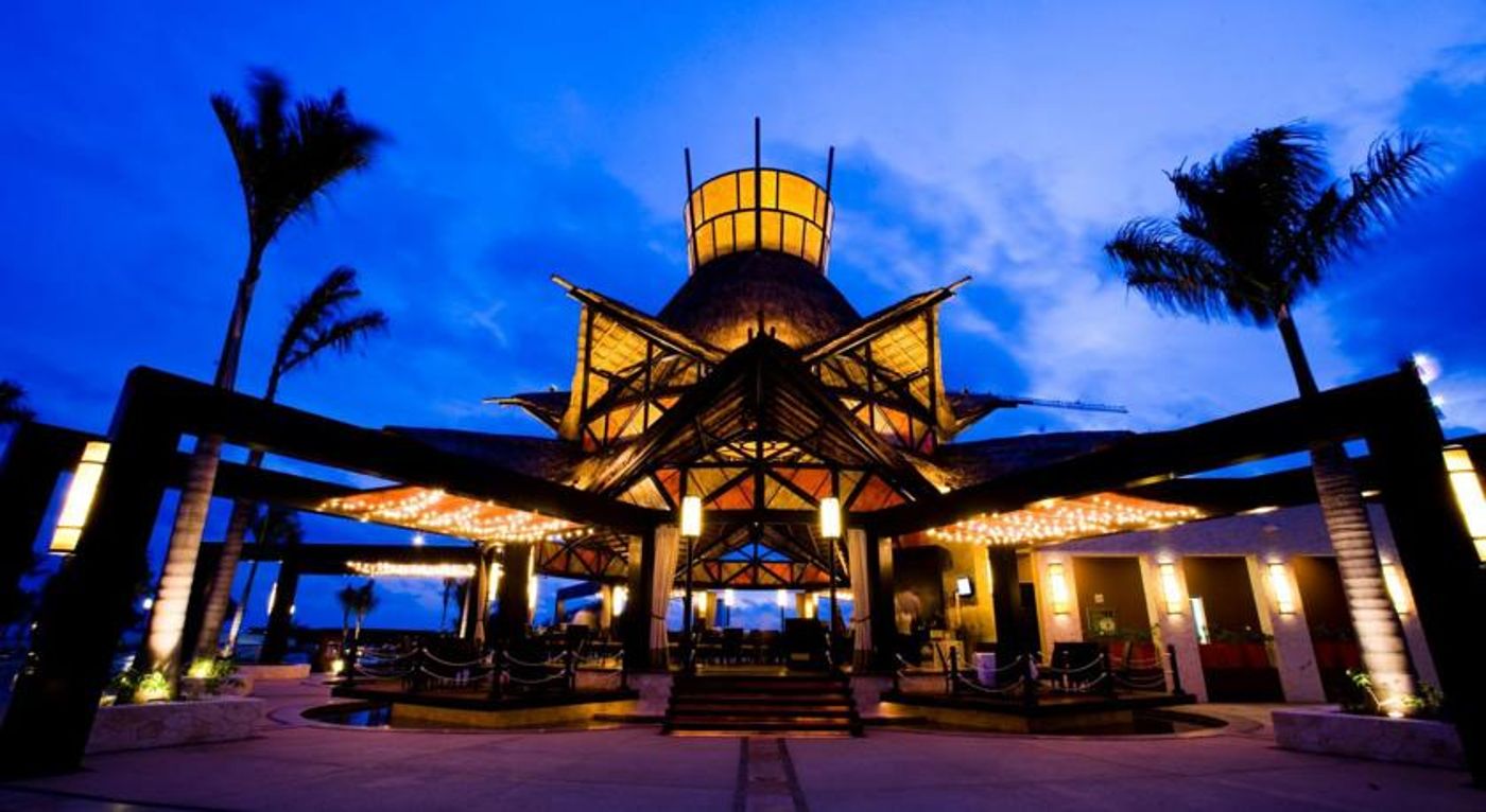 Villa Del Palmar Cancun