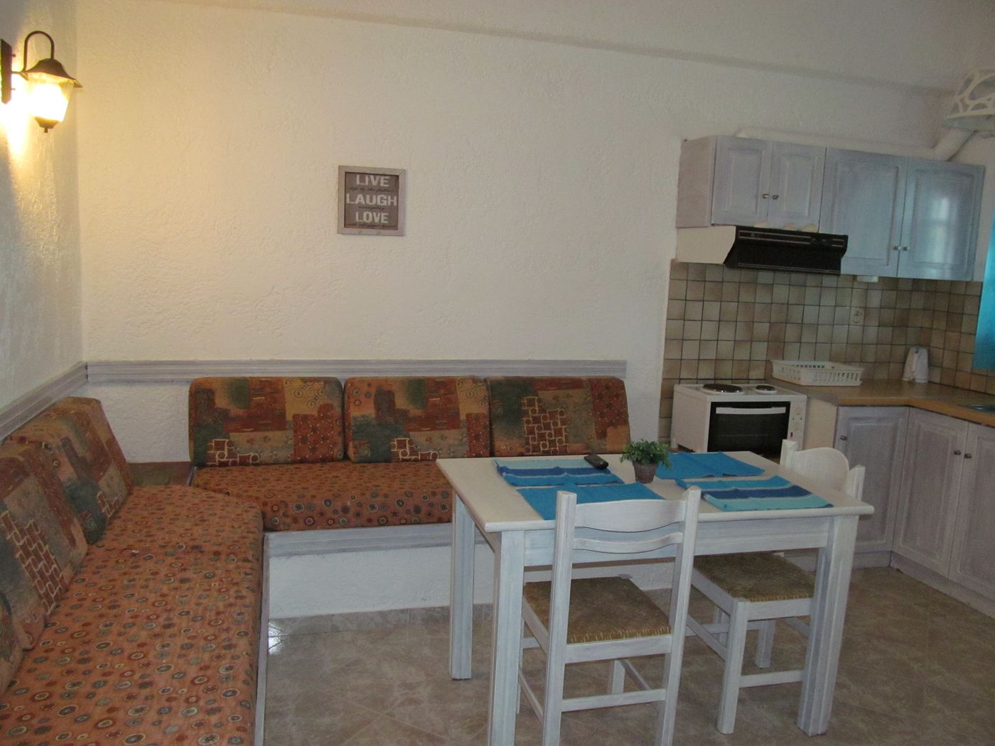 Valentina Apartments & Studios