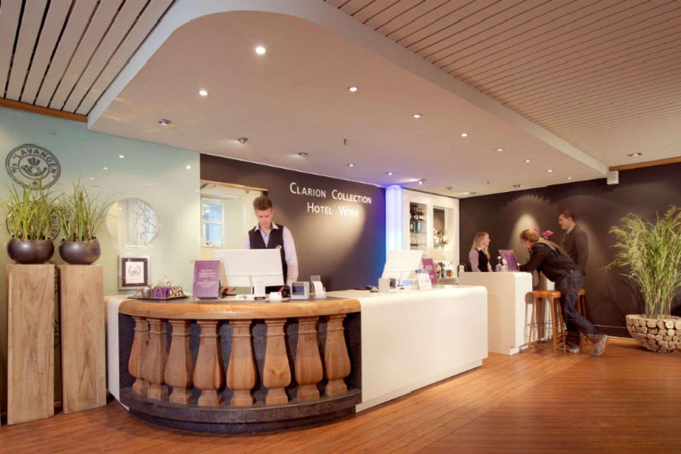 Home Hotel With-Norway-TROMSO-Lobby-9