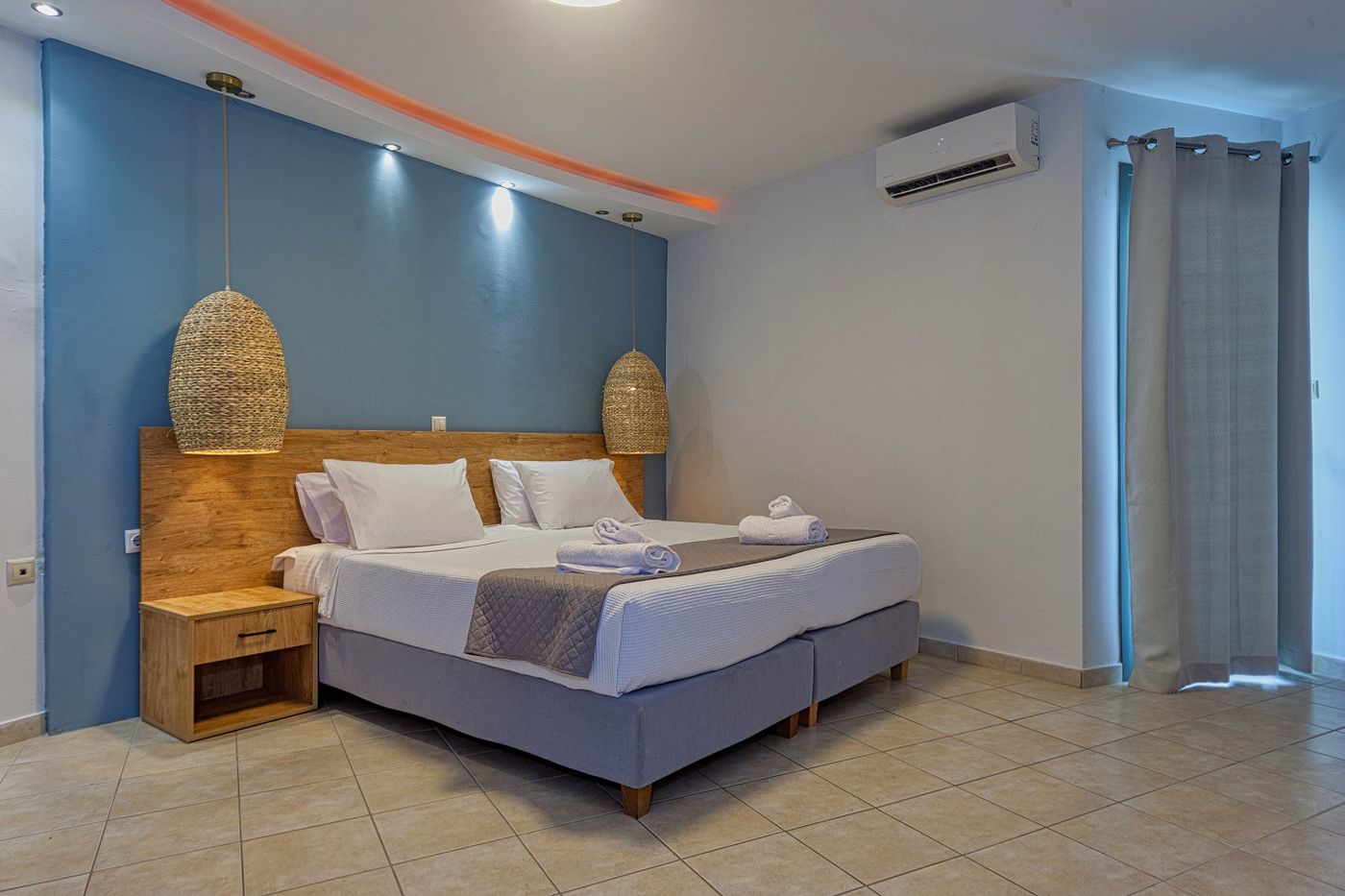 Island Beach - Adults Only