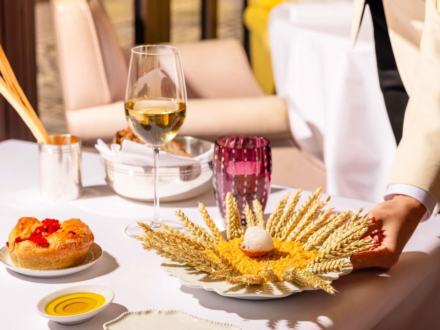 Le-Royal-Monceau---Raffles-Paris-Restaurant-26