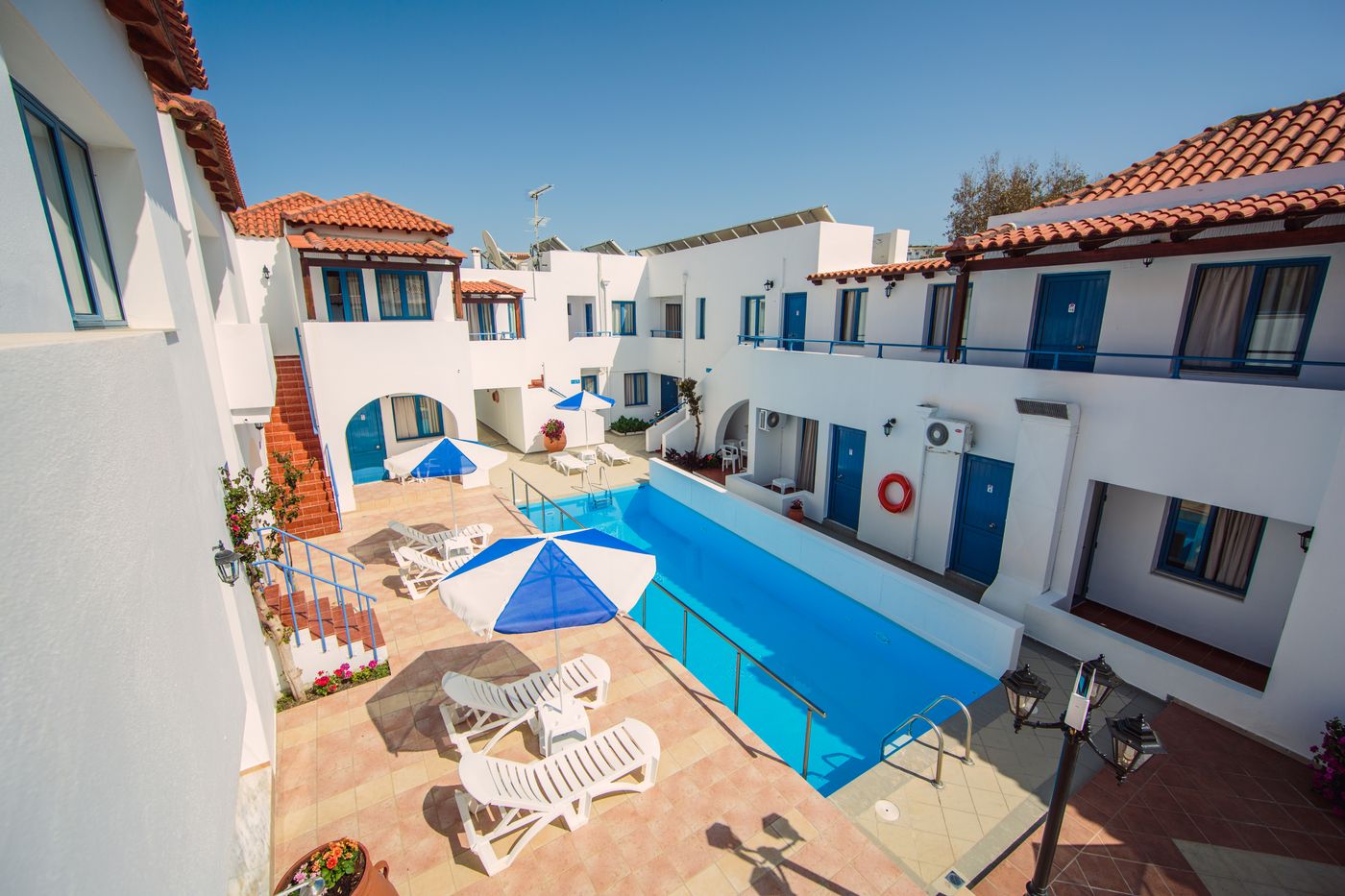 Hotel-Iliana-Panormos-General-view-2