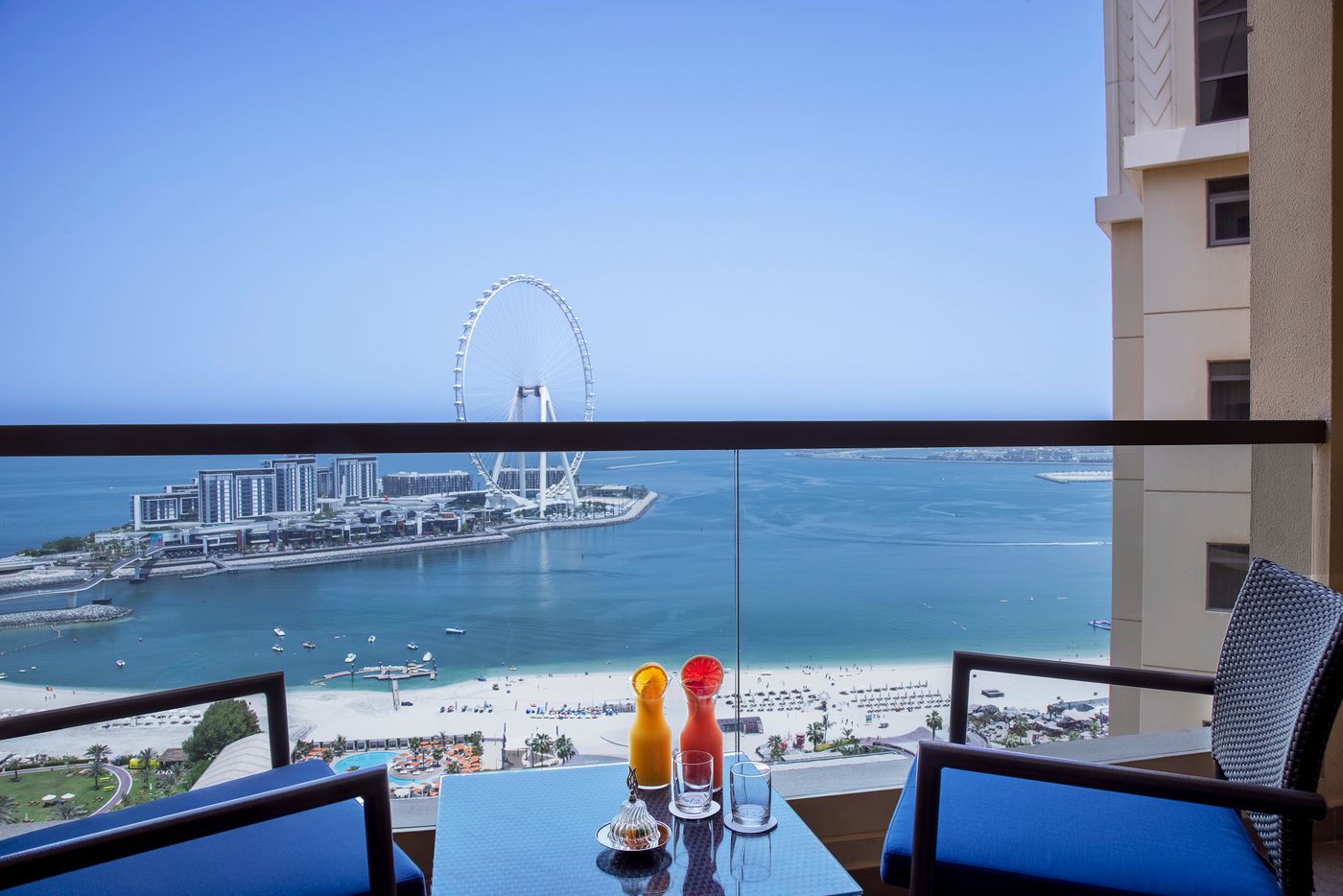 Amwaj-Rotana-Hotel-Jumeirah-Beach-Room-82