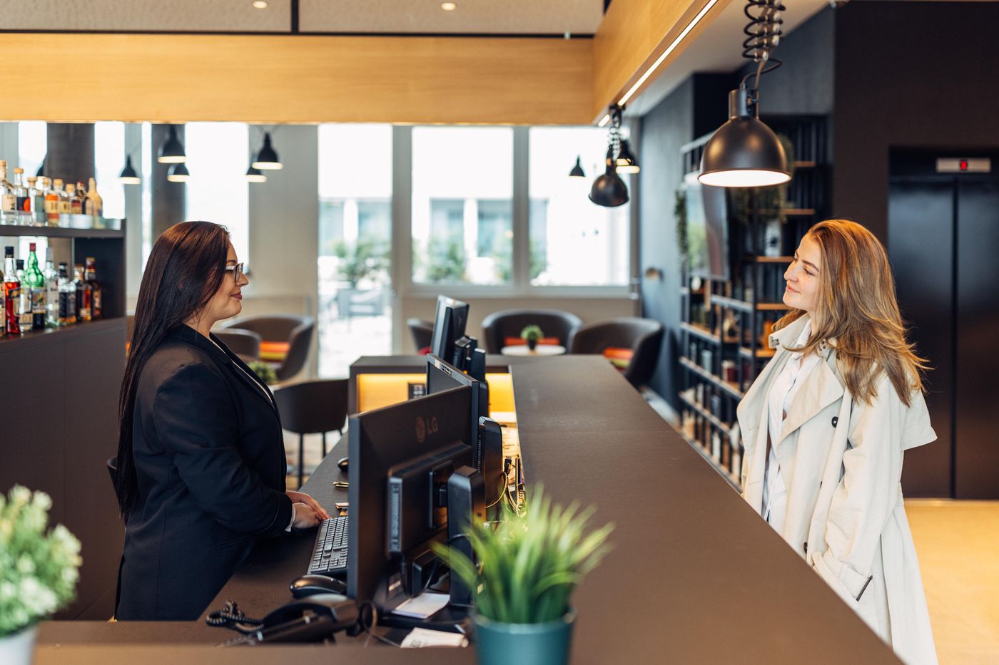 Harry's Home Zürich Limmattal-Switzerland-Spreitenbach-Lobby-10