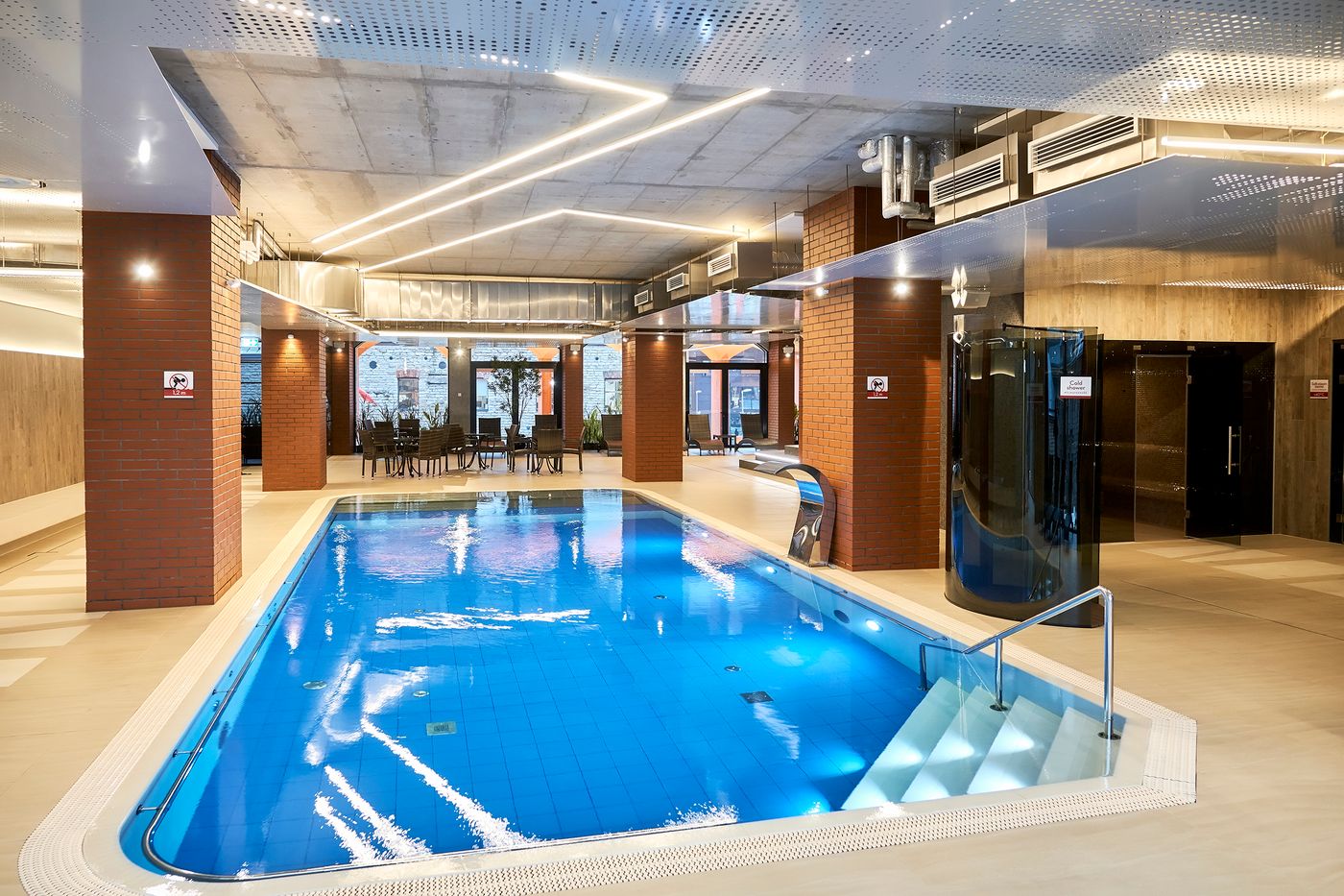 Metropol-Spa-Hotel-Pool-34