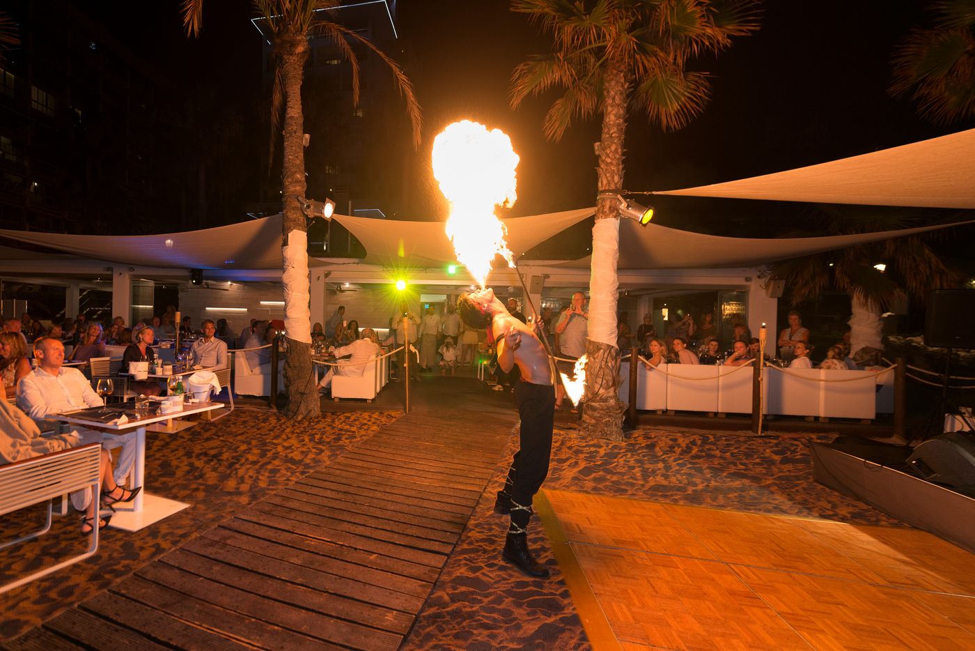 Am----re-Marbella-Beach-Hotel-Sports-and-Entertainment-19