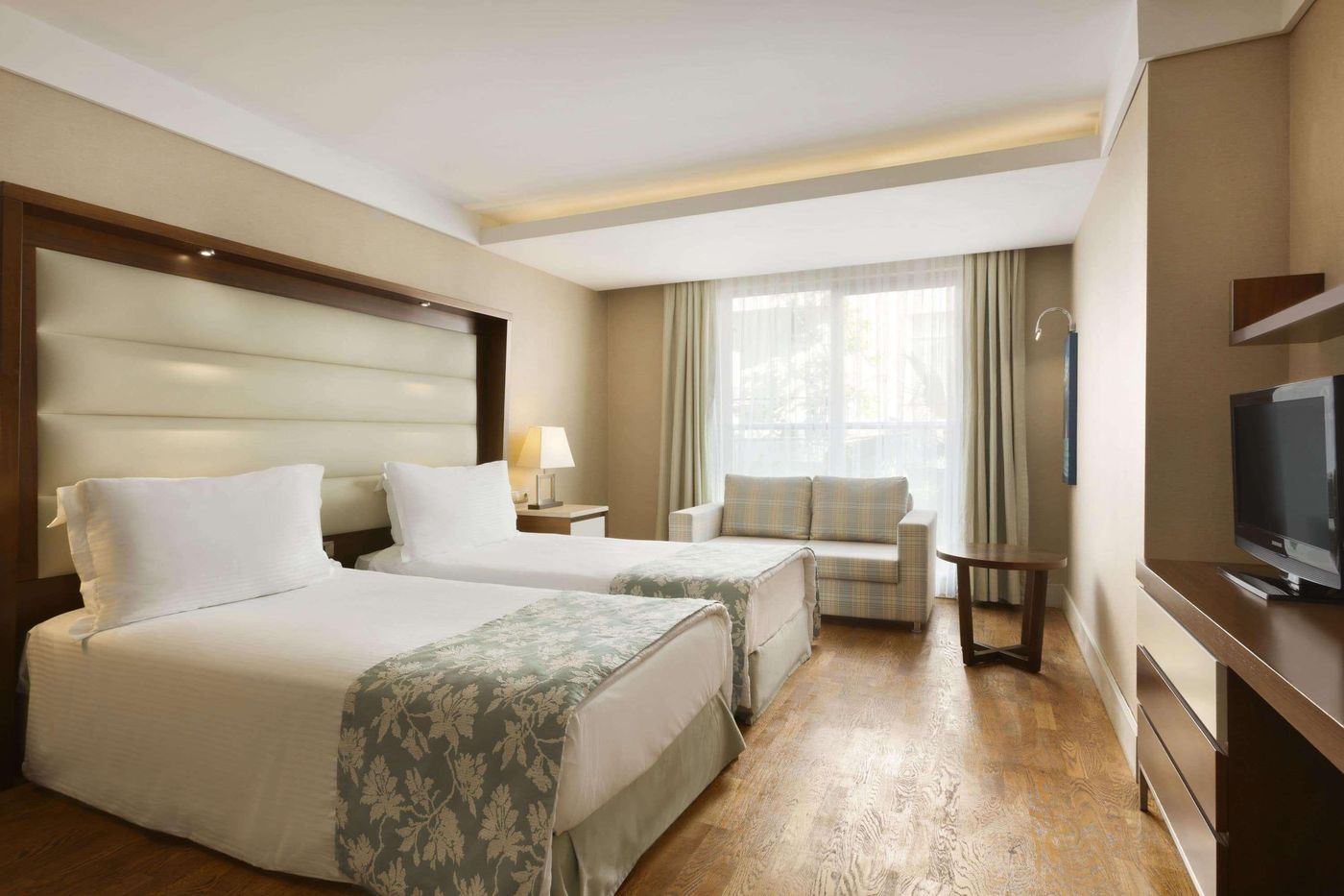Ramada-Plaza-by-Wyndham-Antalya-Room-13