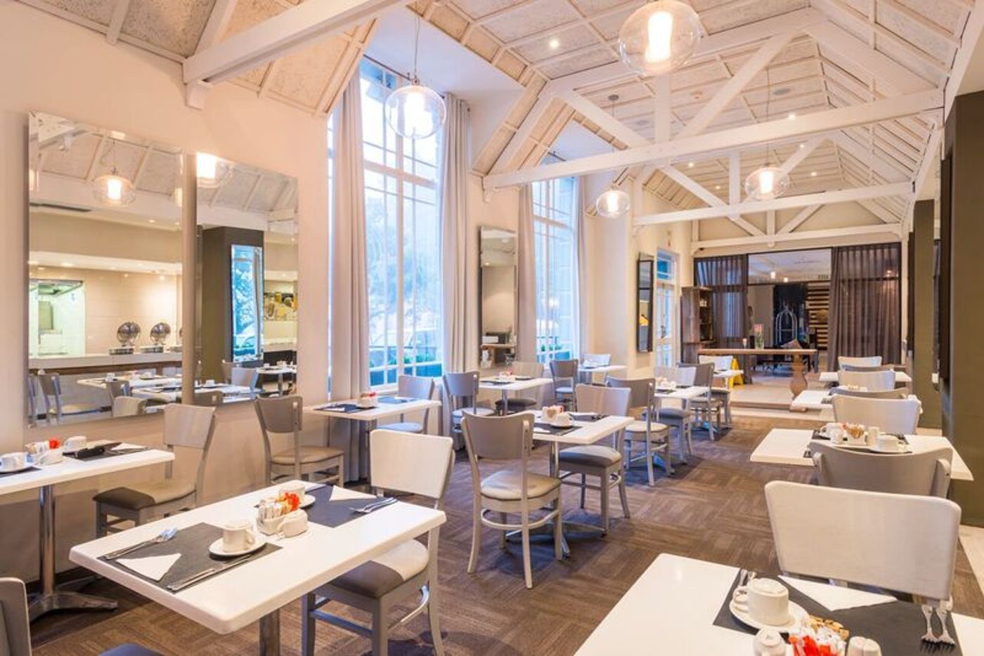 ONOMO-Hotel-Cape-Town---Inn-On-The-Square-Restaurant-42