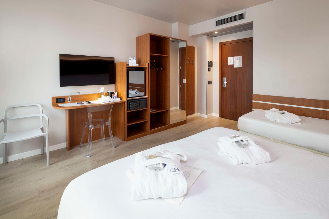 Best-Western-Hotel-Madison-Room-21