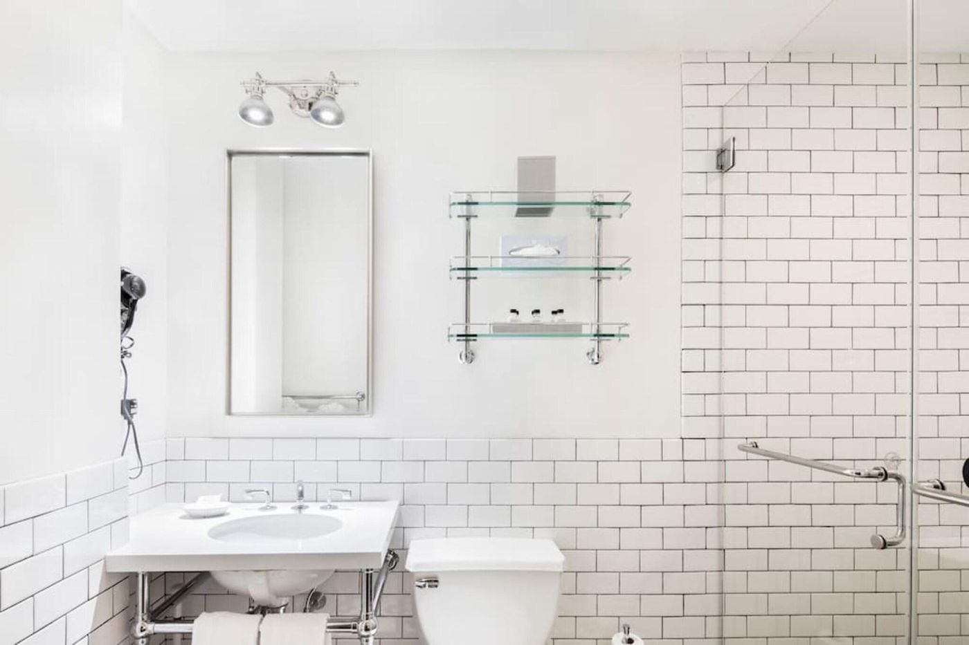 Hollywood-Hotel-Room-32