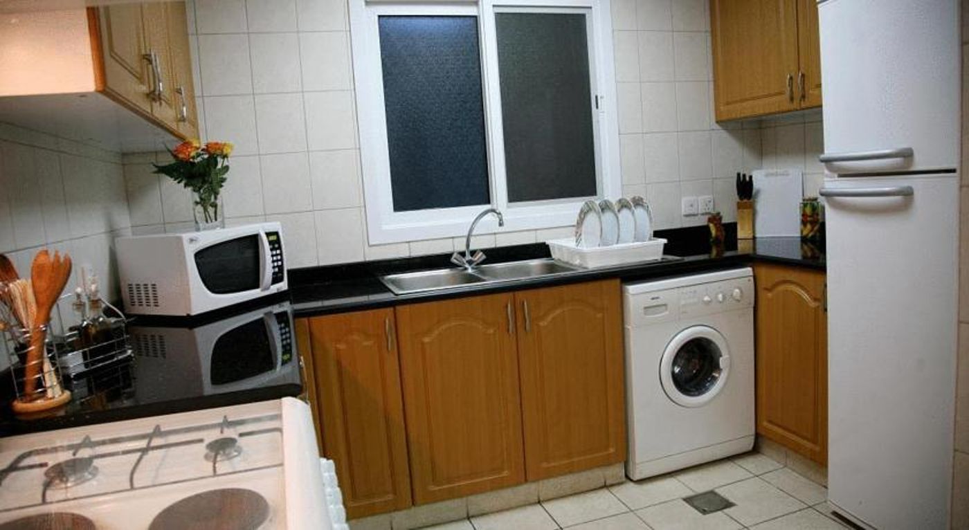 Grand Midwest Hotel Apartment In Bur Dubai