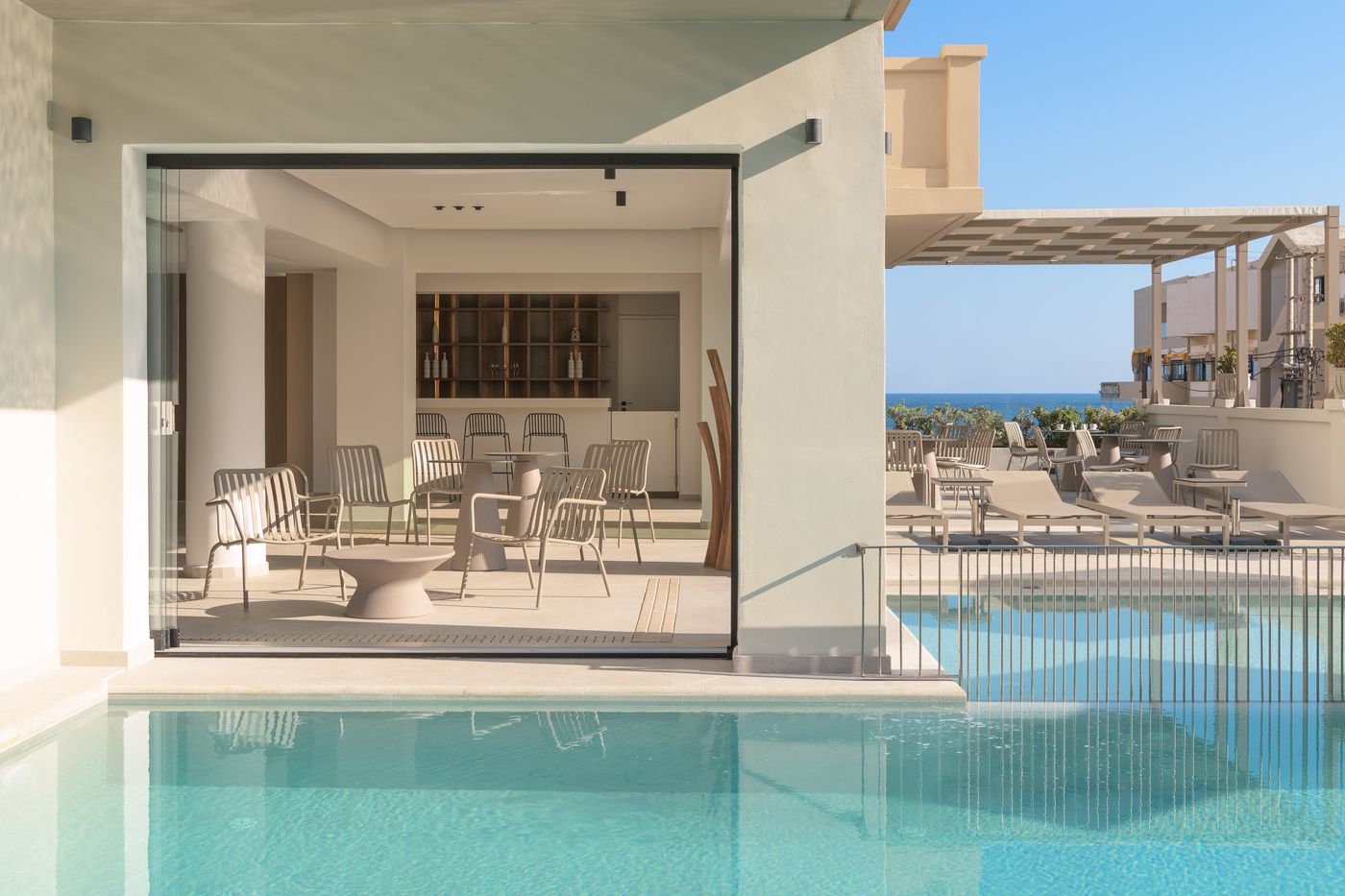 Theartemis-Palace-Pool-6