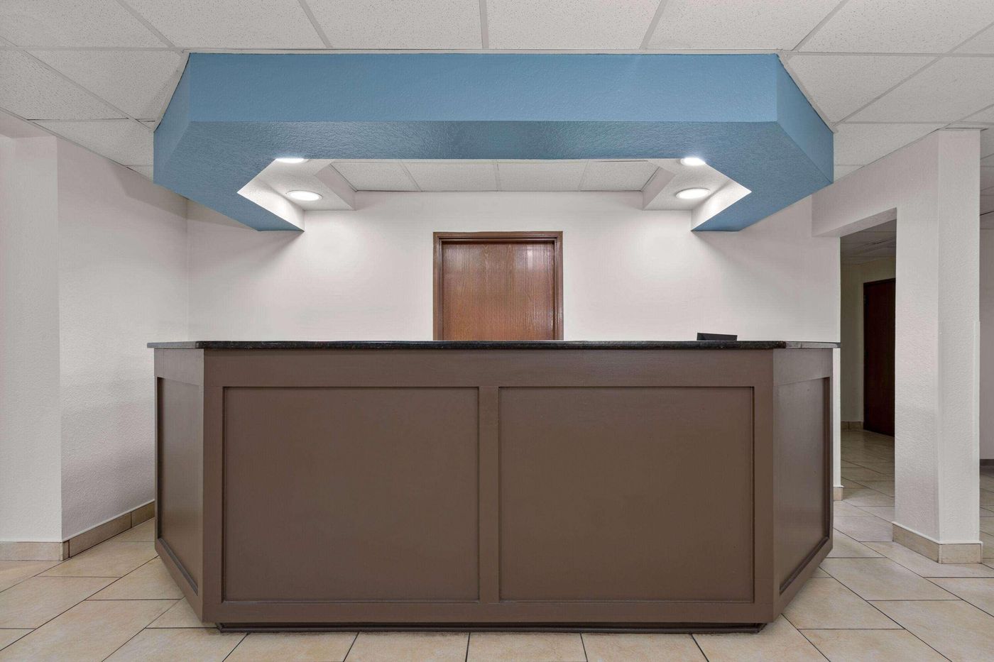 Baymont Orlando/International Dr/Universal Blvd-United States-ORLANDO-Lobby-10