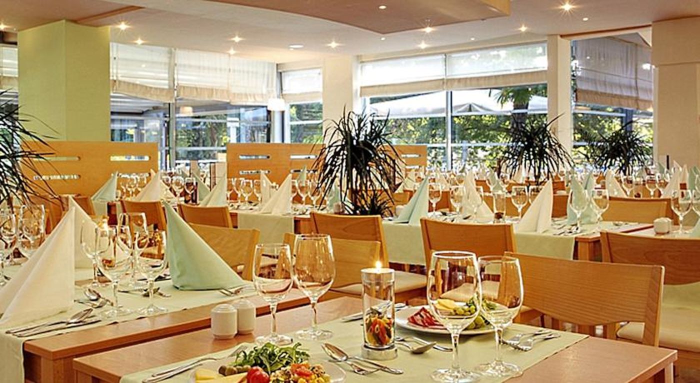 Valamar Diamant Hotel