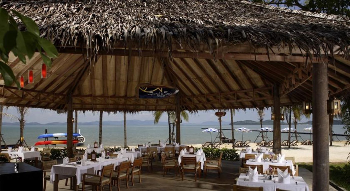 Supalai-Scenic-Bay-Resort-And-Spa-Restaurant-20