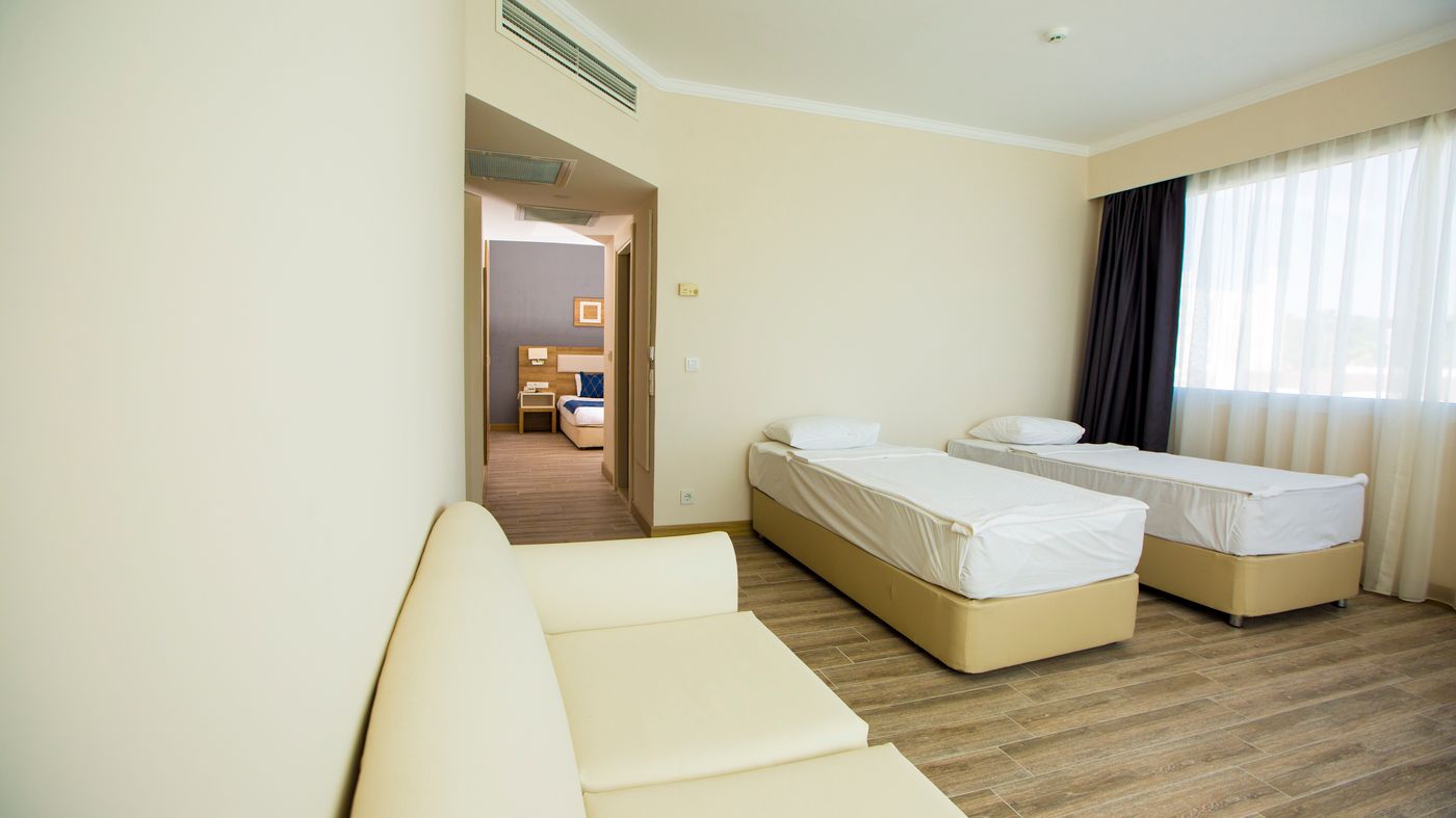 Fortezza-Beach-Resort-Room-41