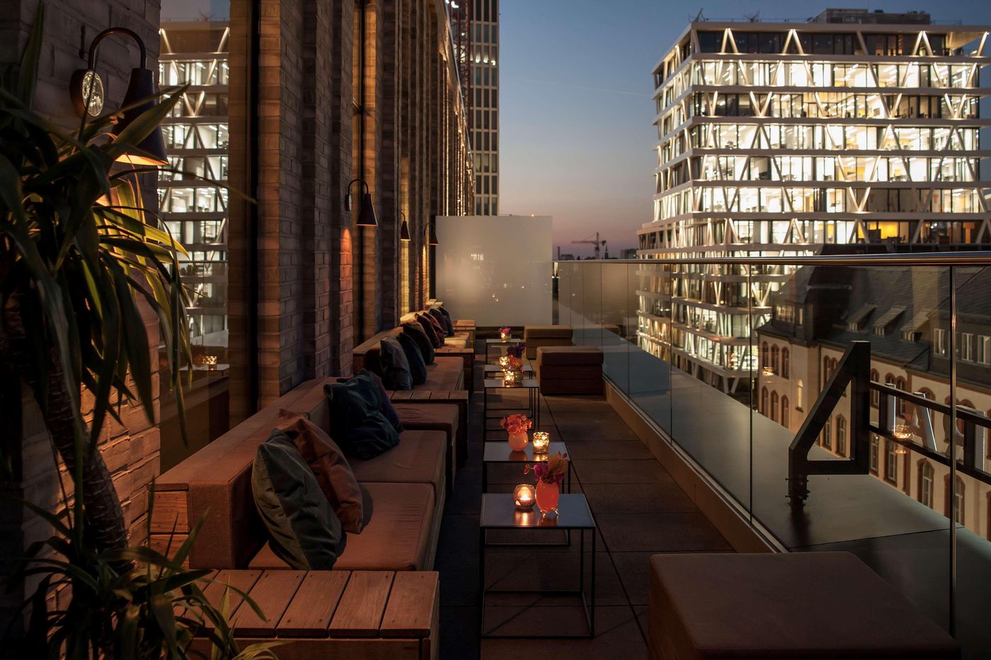 Amano-Grand-Central-Room-50