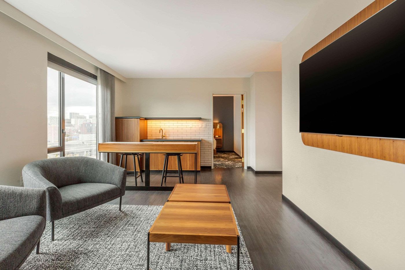 Cambria-Hotel-Boston-Downtown-South-Boston-Room-33