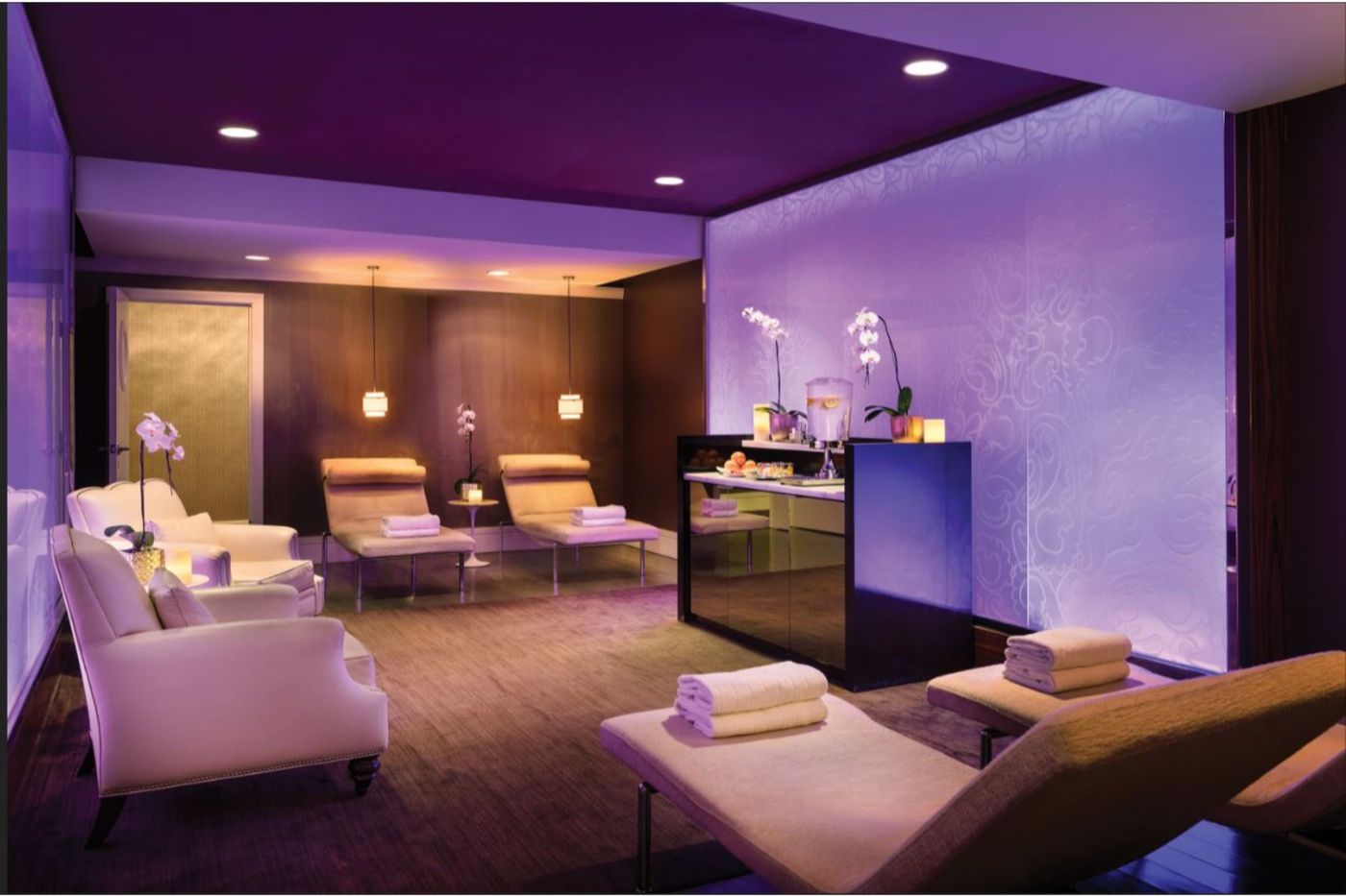 Trump-International-Hotel-Las-Vegas-Sports-and-Entertainment-16