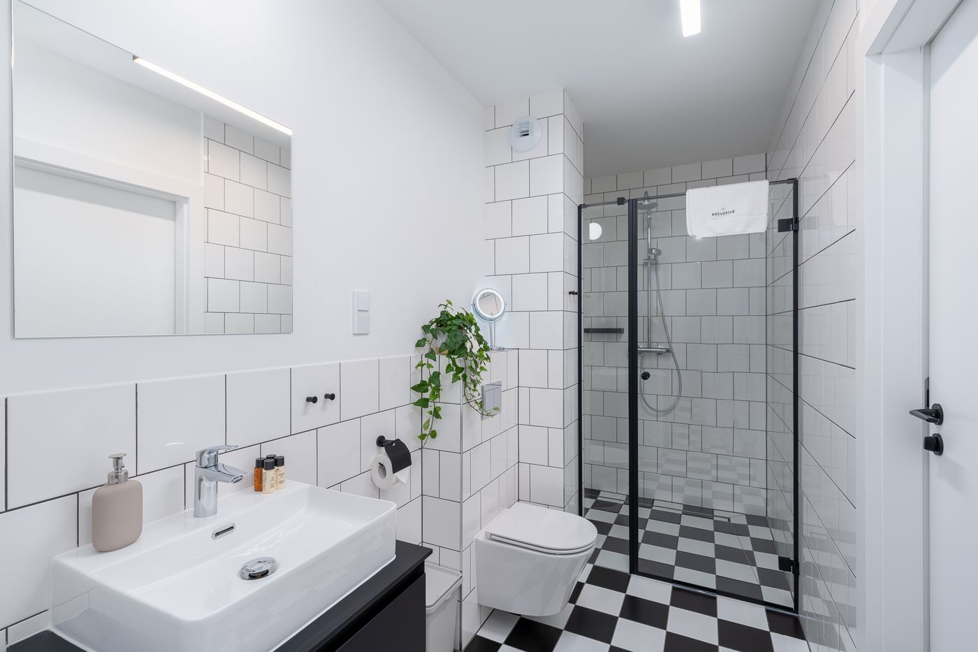 EXCLUSIVE-Aparthotel-Krakow-Lubicz-40-Room-58