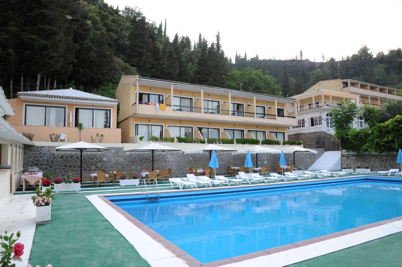 Benitses-Bay-View-Hotel-Pool-3