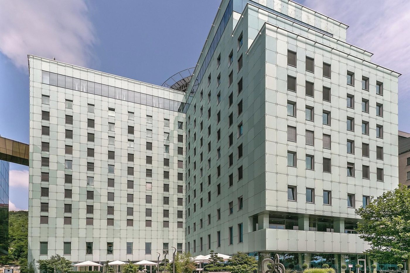 Grand Hotel River Park-Slovakia-BRATISLAVA-General view-3