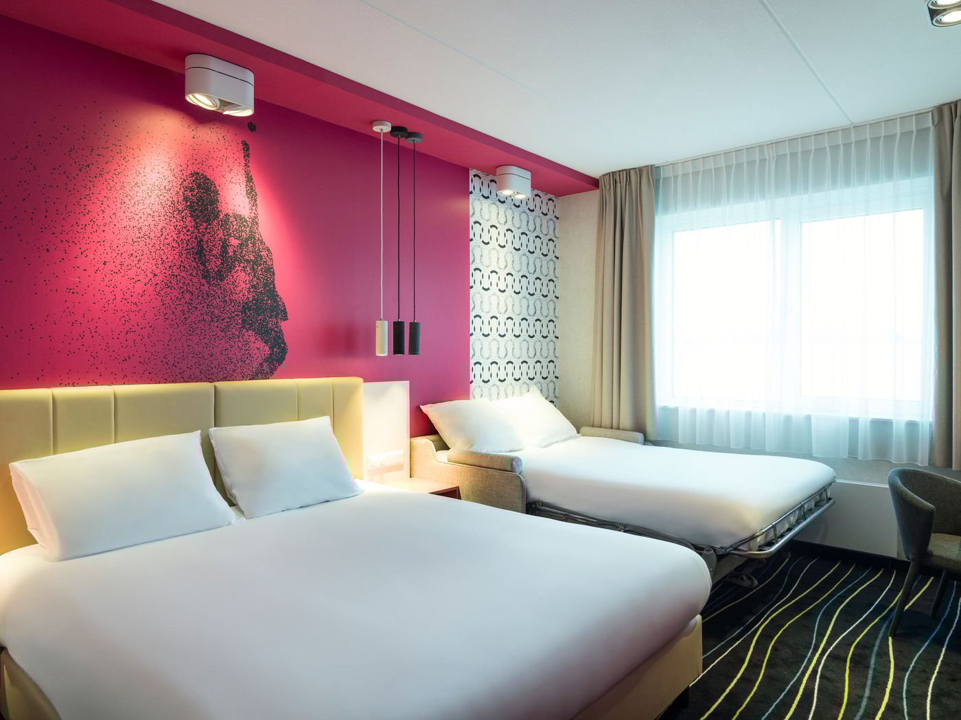 ibis-Styles-Haarlem-City-Room-22
