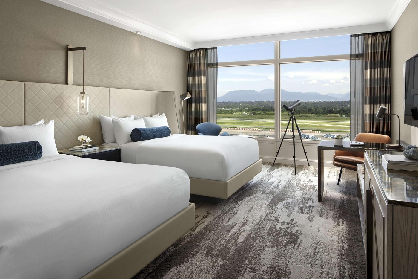 Fairmont-Vancouver-Airport-Room-30