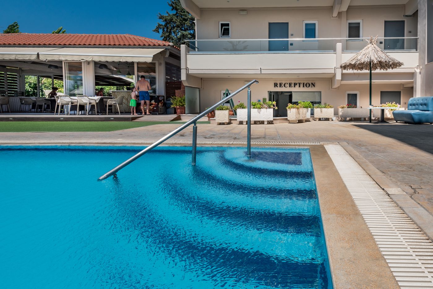 Sunday-Hotel-Lobby-5