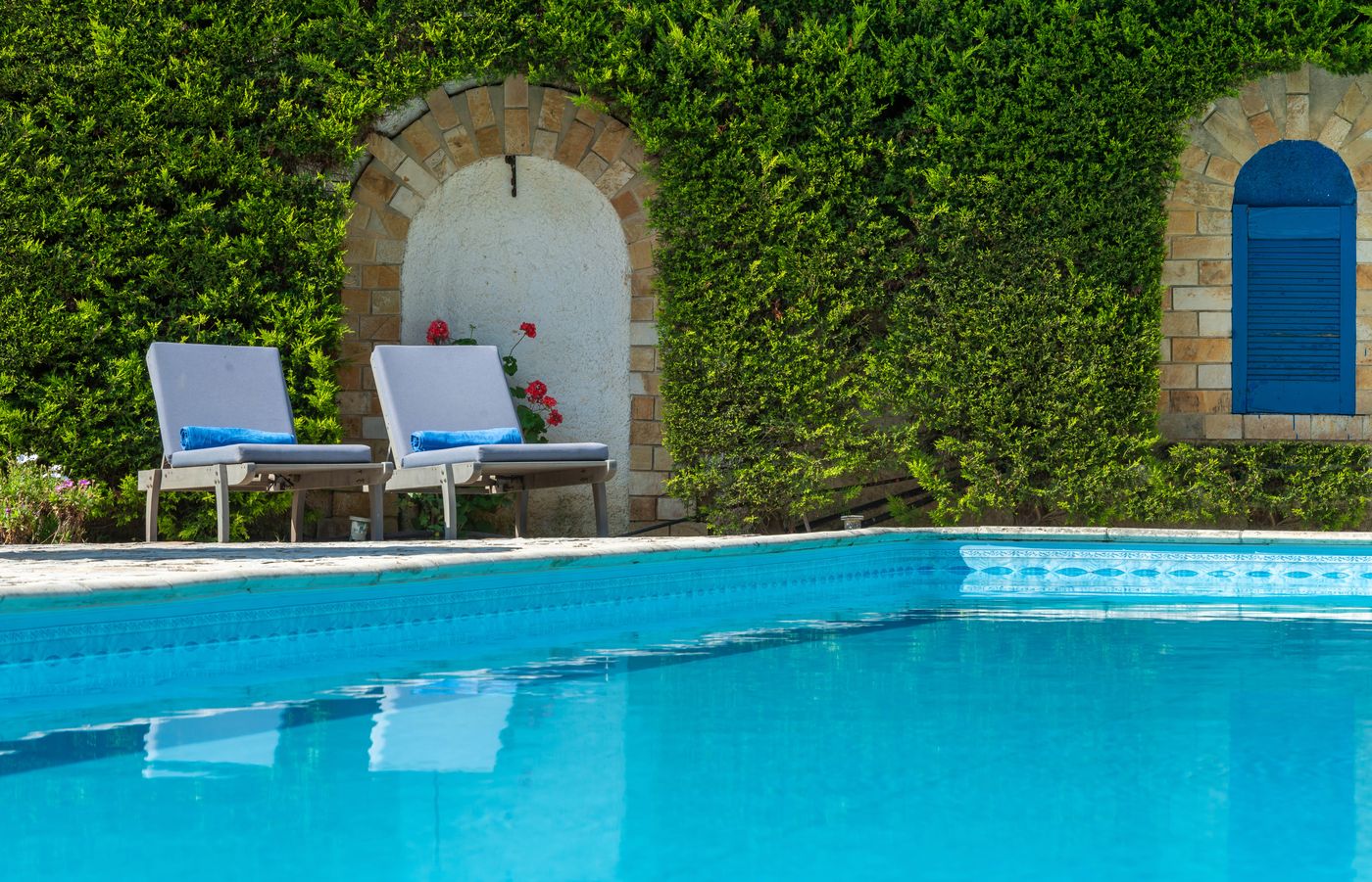 Aquarius-Hotel-Pool-9