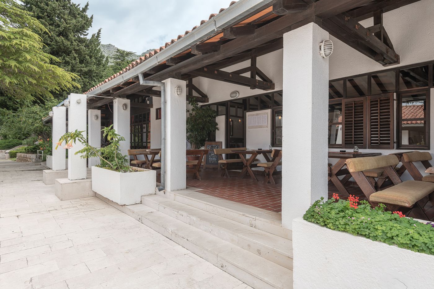 Villas-Plat-Restaurant-10