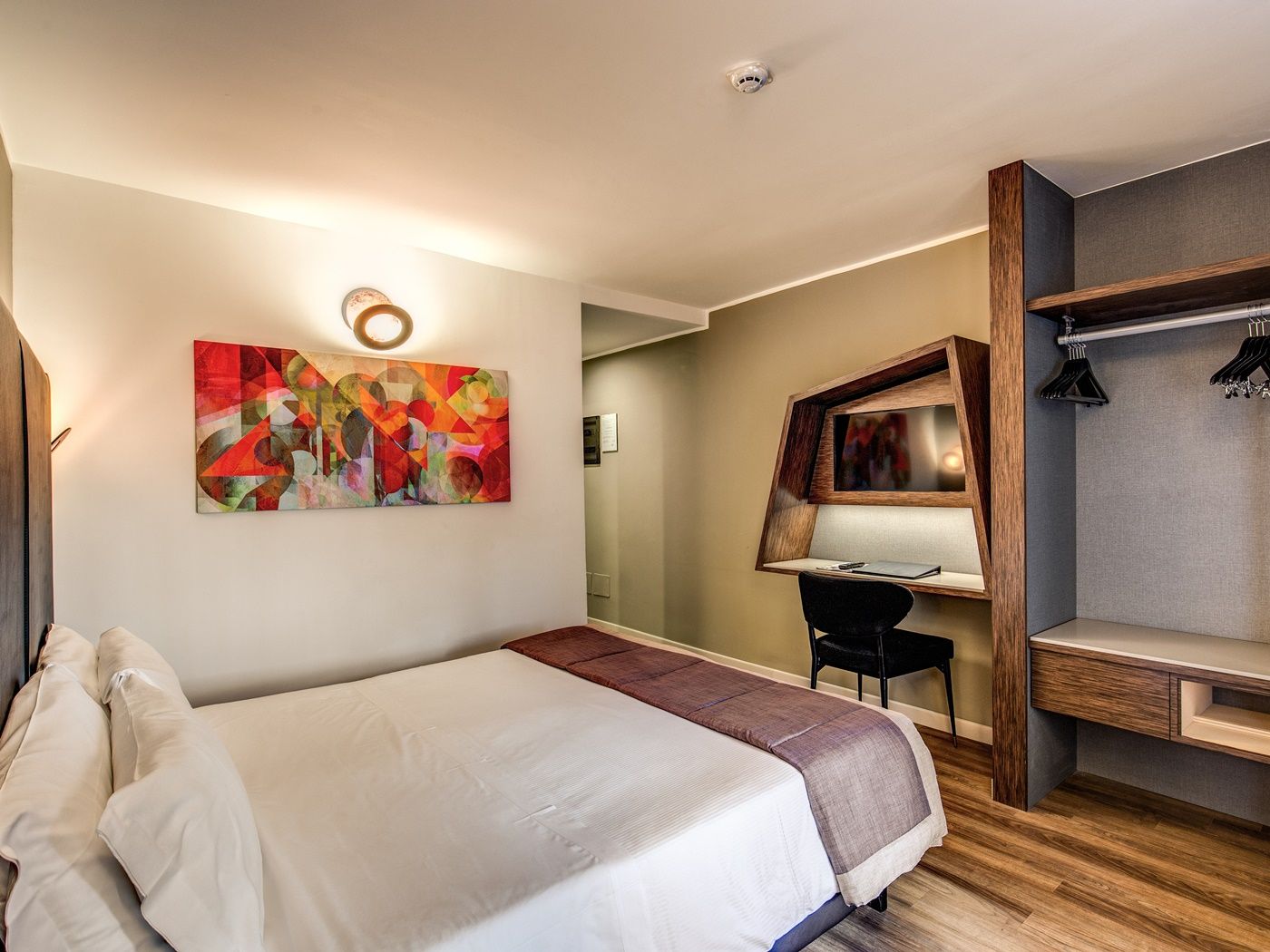 Al-Manthia-Hotel-Room-21