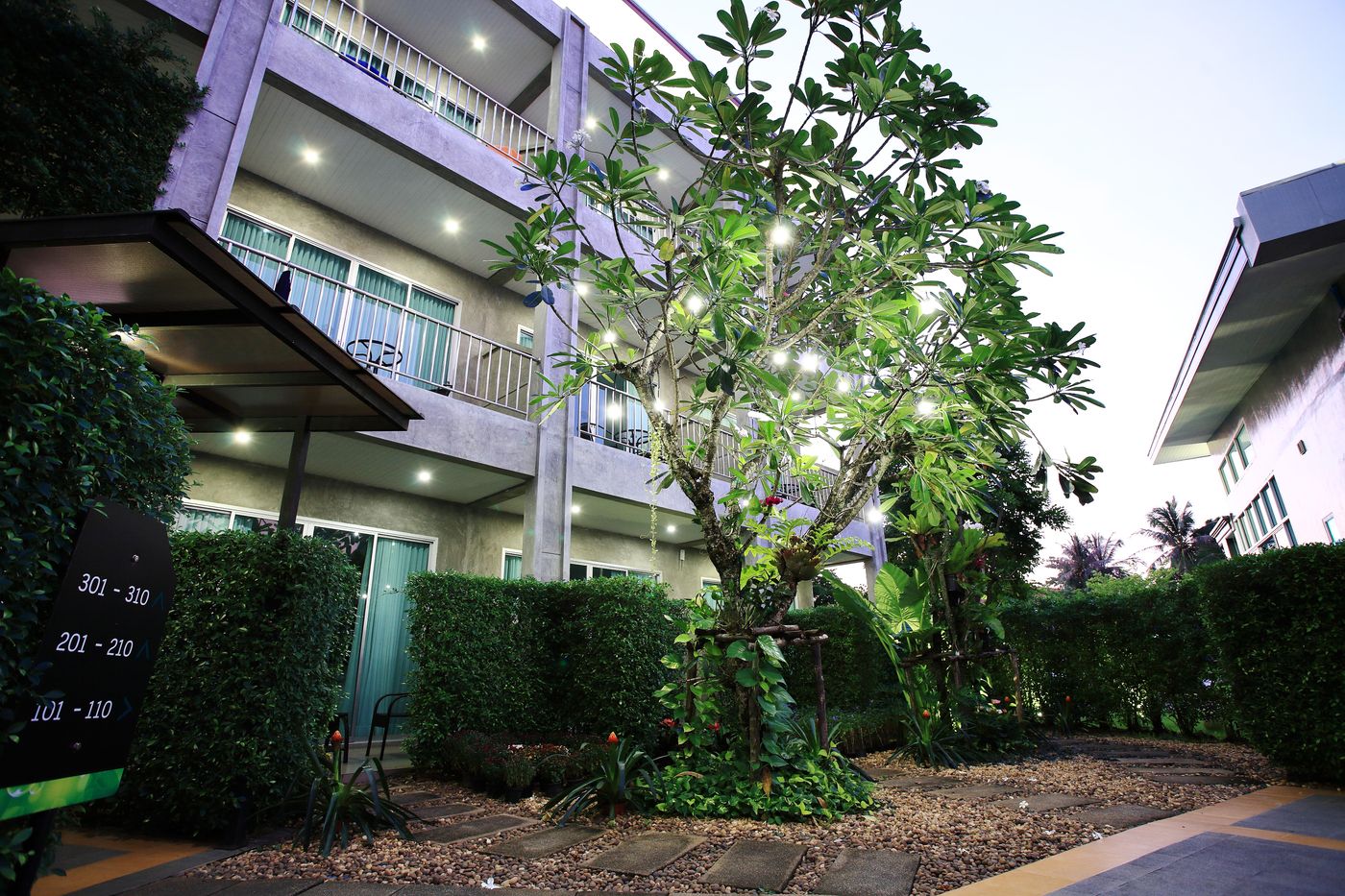 The-Malika-Hotel-Room-9